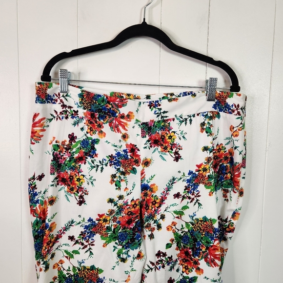 Laundry Shelli Segal White Floral Capri Pants Cropped Womens Size 14 Office Cute - Picture 3 of 8
